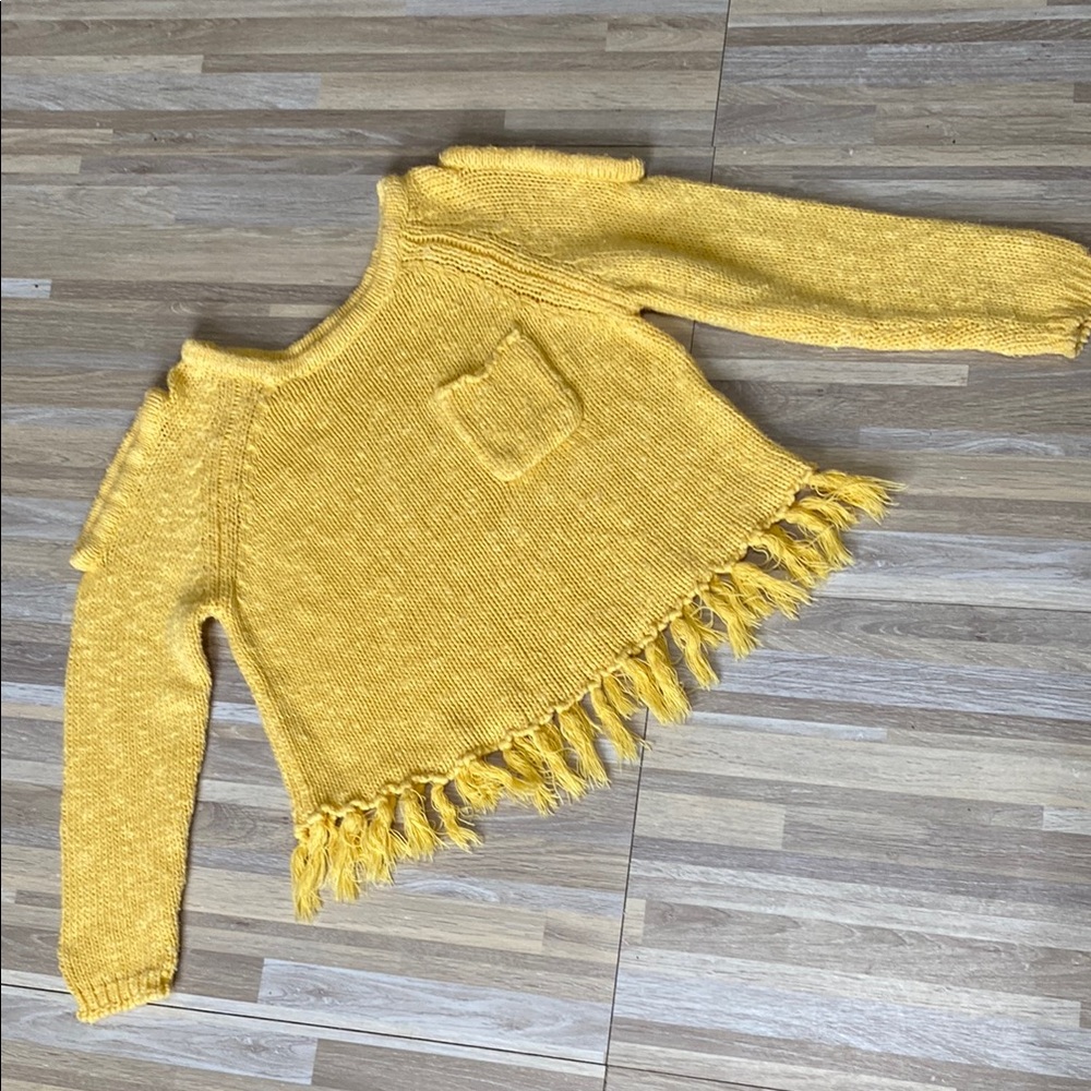 NWOT NOWADAYS Bailee cold shoulder boho sweater size kids girls small